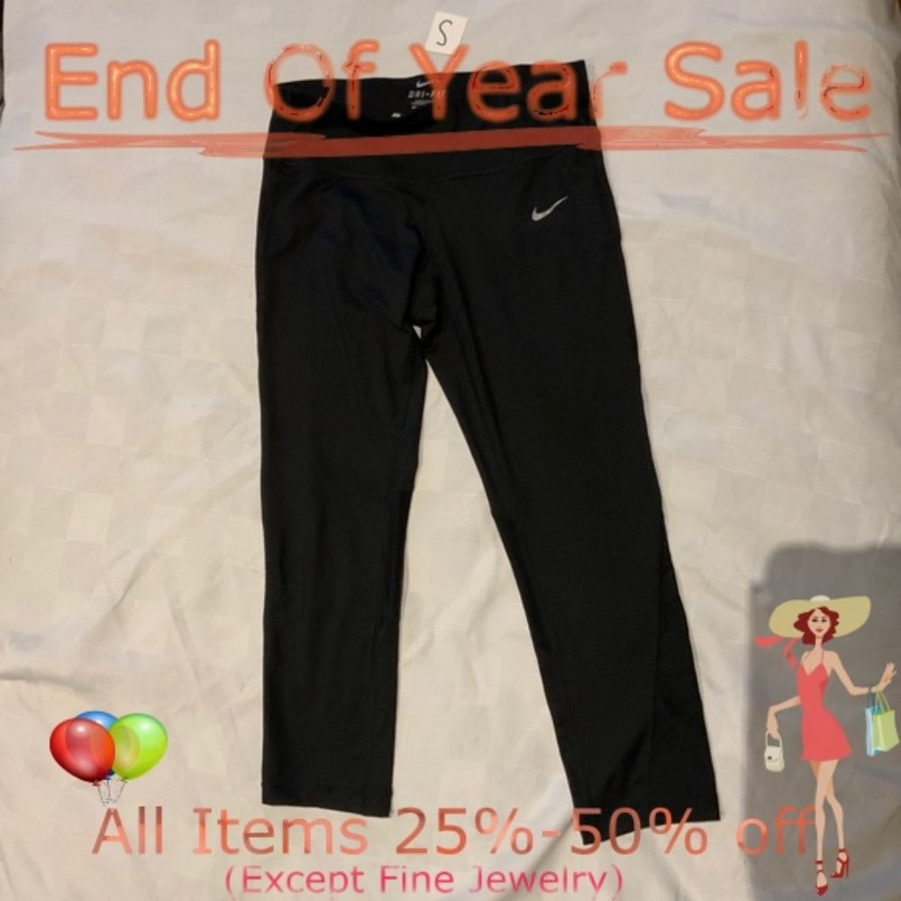 EUC-Nike Running Dri-Fit adjustable black capris